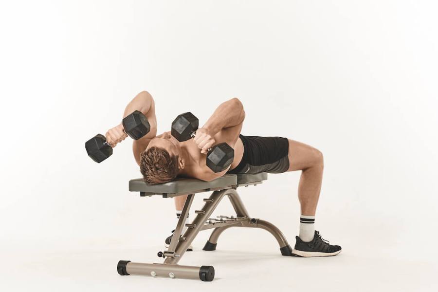 Build Bigger Arms With This 10-Move Workout | Men's Fitness UK