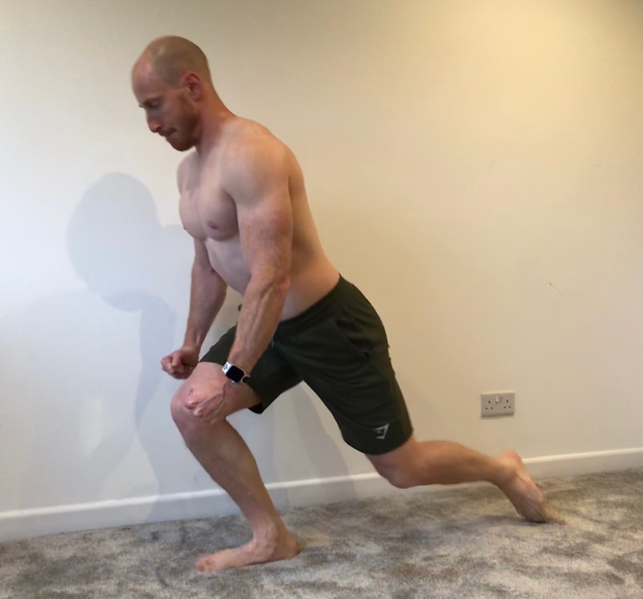 Master These Two Bodyweight Moves To Prove True Strength – Men's Fitness UK