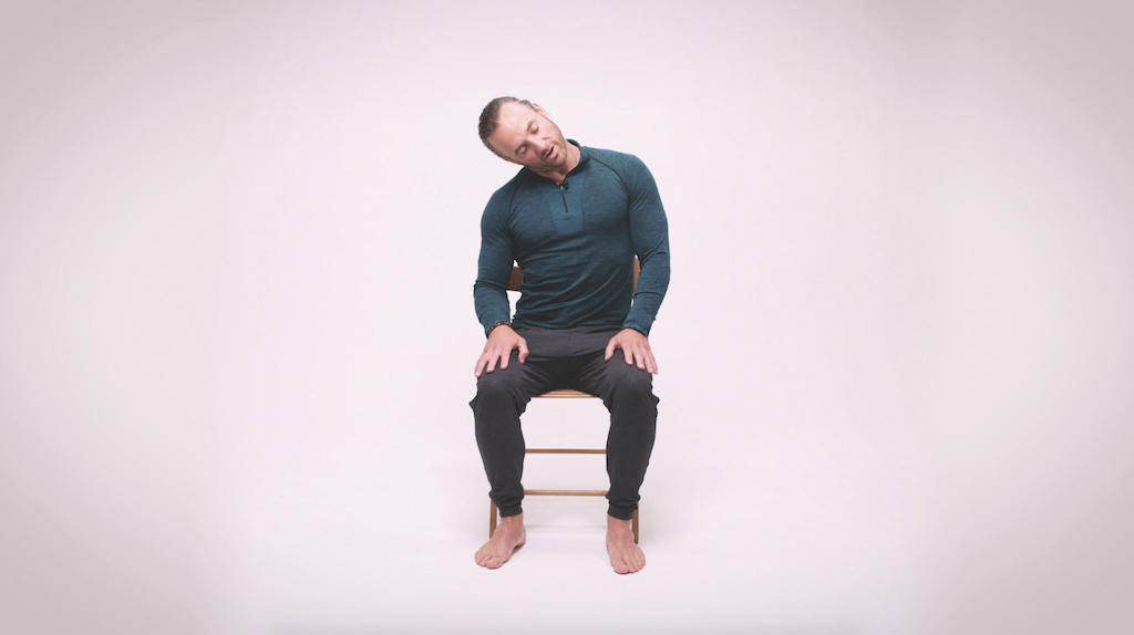 Quick-Fix Desk Stretches To Improve Posture | Men's Fitness UK
