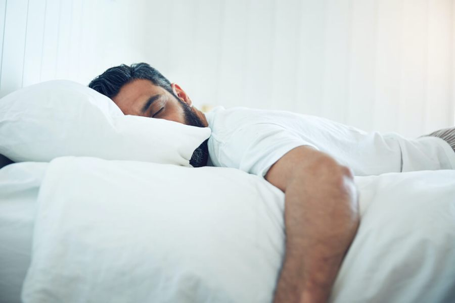 5 Ways To Sleep Better – From A Sleep Expert | Men's Fitness UK