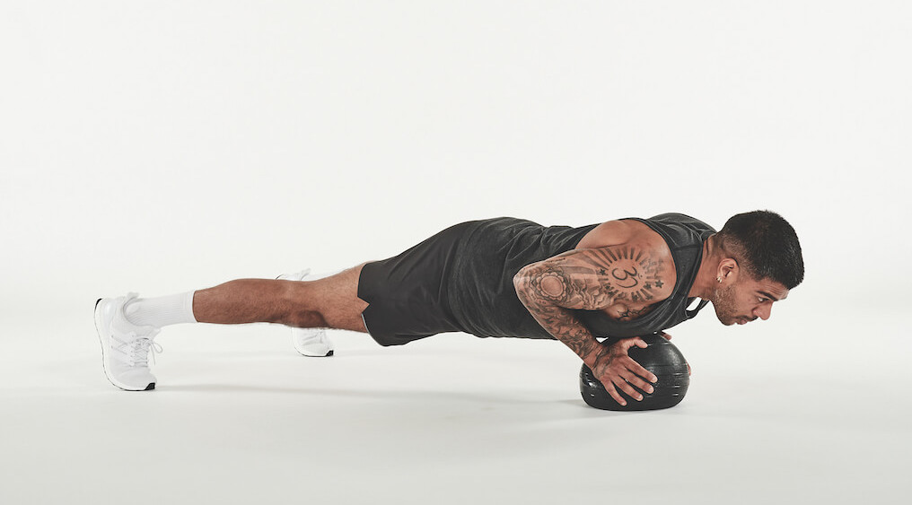 Abs Workout: Strengthen Your Core With This Crunch-Free Routine | Men's Fitness UK