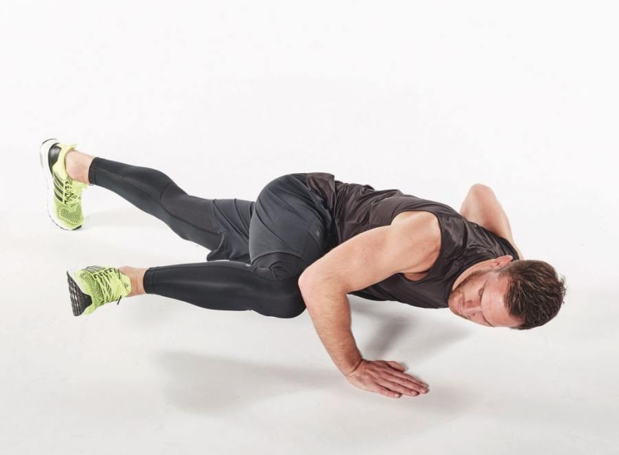Build Muscle From Home With This Bodyweight Workout | Men's Fitness UK