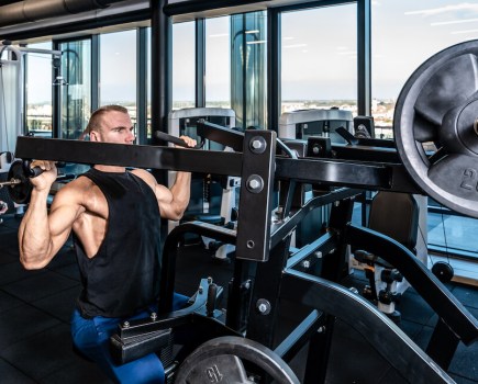 Long Read: Why You Should Train With Resistance Machines | Men's Fitness UK