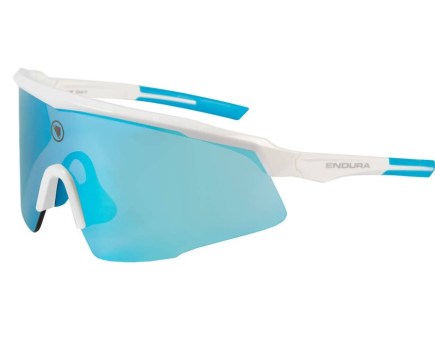 Product shot of Endura Shumba II cycling sunglasses