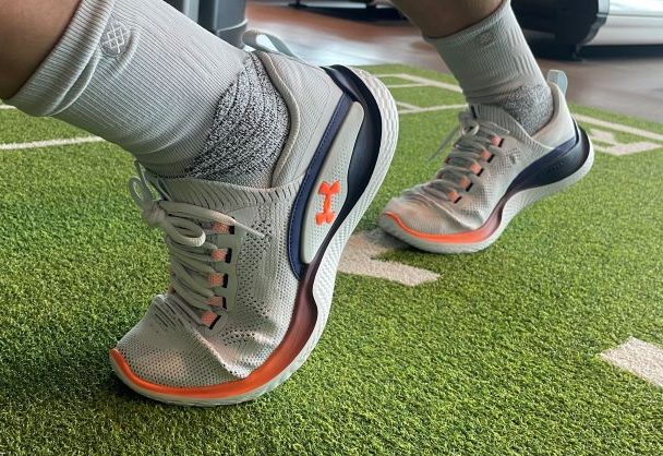 I wore the Under Armour Flow Dynamic training shoes for 6 professional  athletic tests — here's how they fared