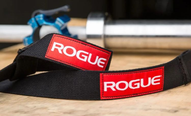 A pair of Rogue lifting straps
