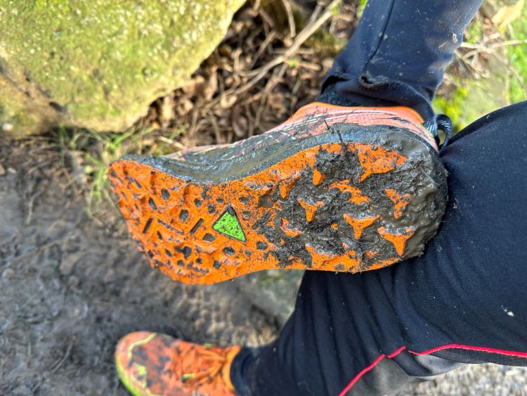 Asics Fujispeed 2 I Put The Trail Shoe To The Test In The Kent Countryside Men s Fitness