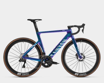 Product shot of Canyon Aeroad road bike