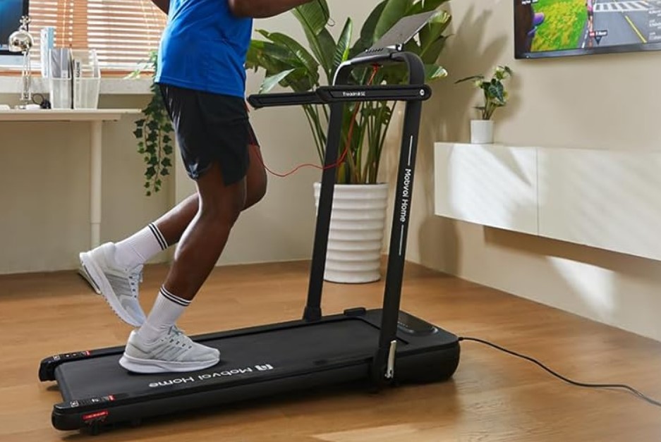 Man using the Mobvoi home treadmill